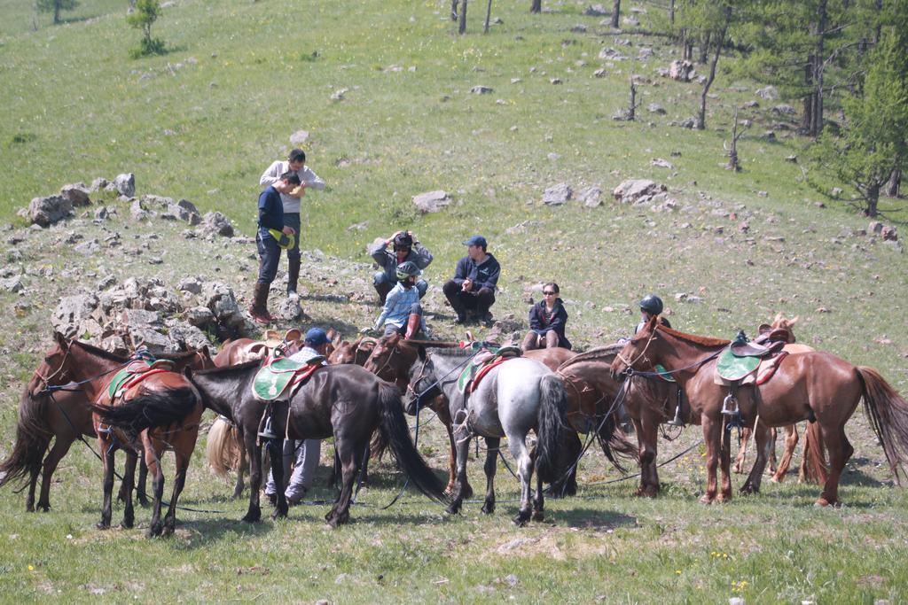 Gasthaus Nomad Horse Camp Nalayh Exterior foto
